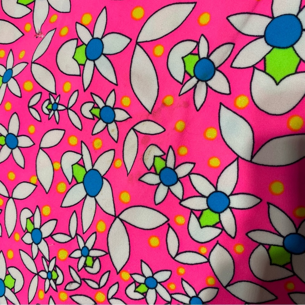 Vintage Floral Pink Fabric with Blue and White Accents - Picture 6 of 11